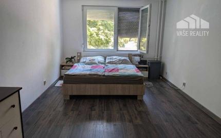 Predaj 3 izbový moderný byt v centre s balkónom