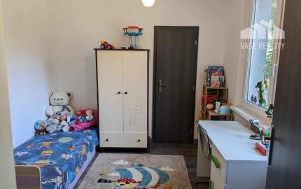 Predaj 3 izbový moderný byt v centre s balkónom