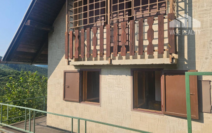 Rekreačná 2 podlažná chata v obci Čavoj-Krpelance