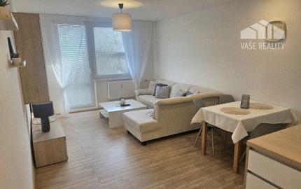 PRENÁJOM Bánovce nad Bebravou/1,5 IZBOVÝ BYT/2x BALKÓN/PIVNICA