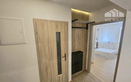 PRENÁJOM Bánovce nad Bebravou/1,5 IZBOVÝ BYT/2x BALKÓN/PIVNICA