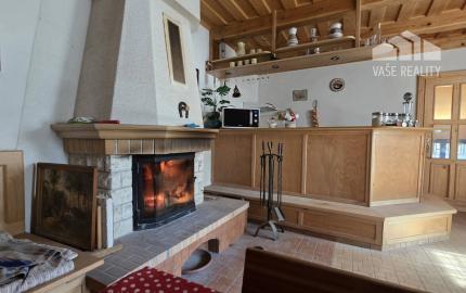 Rekreačný dom – murovaná chata s krbom, kanalizáciou a novou strechou, Dobrá Voda