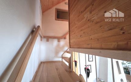 Rekreačný dom – murovaná chata s krbom, kanalizáciou a novou strechou, Dobrá Voda