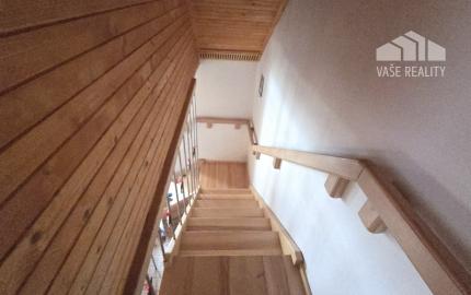 Rekreačný dom – murovaná chata s krbom, kanalizáciou a novou strechou, Dobrá Voda