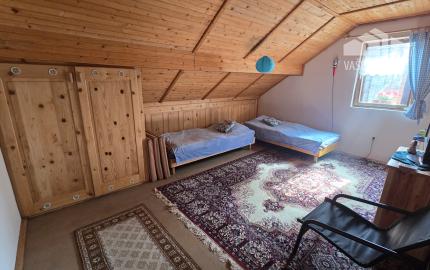 Rekreačný dom – murovaná chata s krbom, kanalizáciou a novou strechou, Dobrá Voda