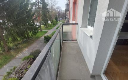 Svetlý 2-izbový byt s balkónom v žiadanej lokalite – Staničná ulica, Piešťany – 49,3 m²