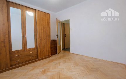 Svetlý 2-izbový byt s balkónom v žiadanej lokalite – Staničná ulica, Piešťany – 49,3 m²