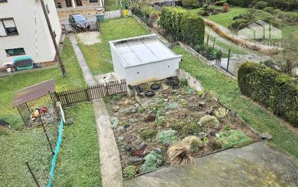 RODINNÝ DOM-HORNÉ OZOROVCE-POZEMOK 566 m2- 3,5 IZBOVÝ/ GARÁŽ