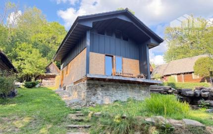 Chata pred dokončením na pozemku 770 m2, Horná Maríková