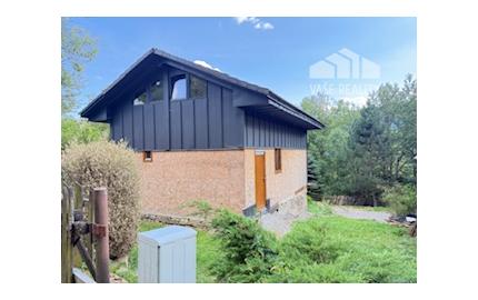 Chata pred dokončením na pozemku 770 m2, Horná Maríková