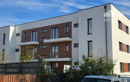 3i BYT 70m² balkón 5m², garáž + parkovacie miesto, novostavba BANKA