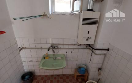 Rodinný dom v pôvodnom stave, Soblahov, pozemok 1558 m2