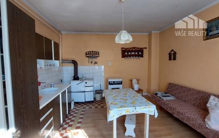 Rodinný dom v pôvodnom stave, Soblahov, pozemok 1558 m2