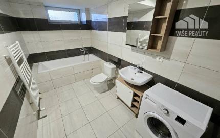 3 izbový byt Bánovce nad Bebravou / CENTRUM-SEVER / POZEMOK 77m2