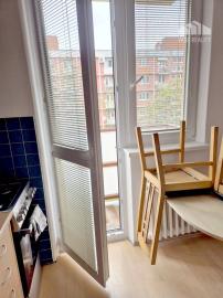 Prenájom 1-izbového bytu, A. Hlinku Piešťany