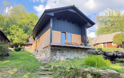 Chata pred dokončením, pozemok 770 m2, Horná Maríková