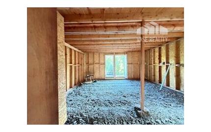 Chata pred dokončením, pozemok 770 m2, Horná Maríková