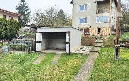 RODINNÝ DOM - HORNÉ OZOROVCE-POZEMOK 566 m2- 3,5 IZBOVÝ/ GARÁŽ