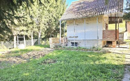 PRENÁJOM záhradná chata s pozemkom-BÁNOVCE NAD BEBRAVOU-284 m2