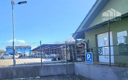 Komerčný areál pri hlavnom ťahu –Bánovce nad Bebravou 2466m2