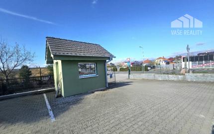 Komerčný areál pri hlavnom ťahu –Bánovce nad Bebravou 2466m2