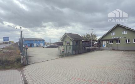 Komerčný areál pri hlavnom ťahu –Bánovce nad Bebravou 2466m2