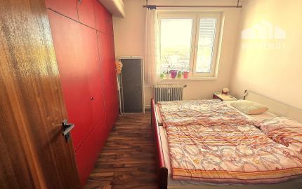 4-izbový byt s výhľadom, ktorý nekúpiš každý deň – Brezová pod Bradlom, 81 m²