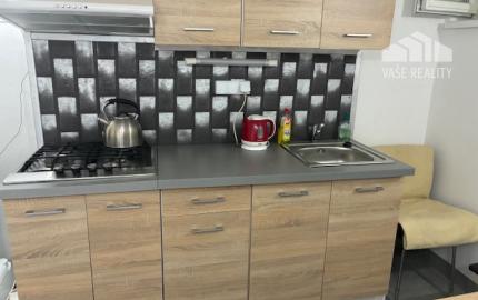 Na predaj murovaná záhradná Chata Ilava, pozemok 385 m2