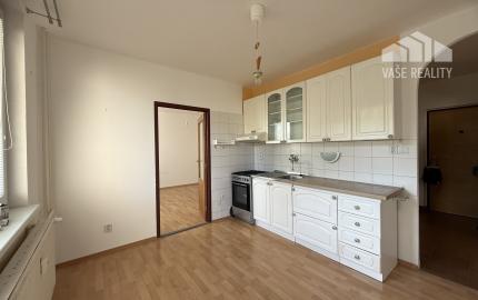 Na predaj väčší 2 izbový byt, Trenčianske Teplice, 57 m2