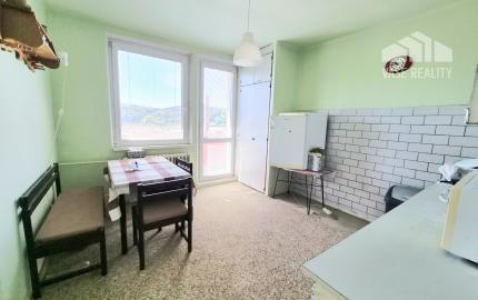 3 izbový byt Trenčín - Kubrá 77m2, balkón