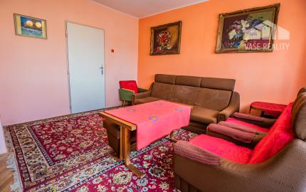 Na predaj 2,5 izbový byt s veľkou terasou 56 m² + 43 m², Krížna ul., Staré Mesto, kúpou voľný
