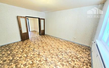 3 izbový byt Bánovce nad Bebravou/DUBNIČKA/72 m2/LOGGIA/PIVNICA