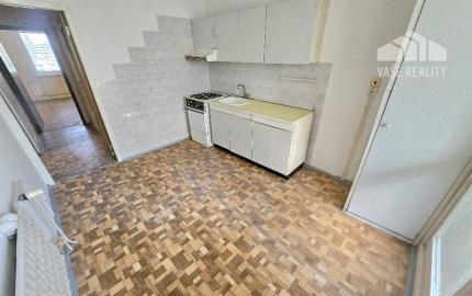 3 izbový byt Bánovce nad Bebravou/DUBNIČKA/72 m2/LOGGIA/PIVNICA
