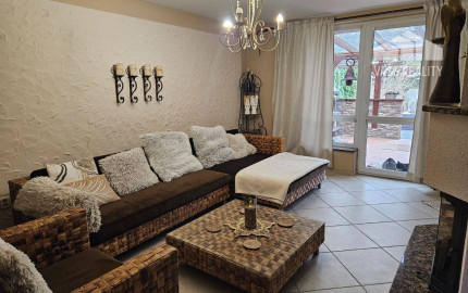 6 izbový rodinný dom v obci Mikušovce  , pozemok 1048 m2