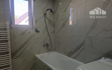 4 izbový rodinný dom Lednické Rovne  pozemok 1100m2
