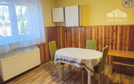 4 izbový rodinný dom Lednické Rovne  pozemok 1100m2