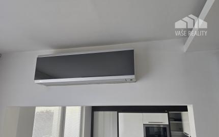 Stačí si priniesť osobné veci – komplet zariadený dizajnový 3-izbový byt | Tehelná, Trnava