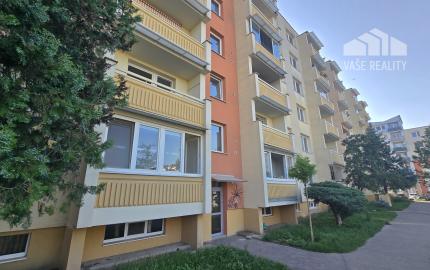 Stačí si priniesť osobné veci – komplet zariadený dizajnový 3-izbový byt | Tehelná, Trnava