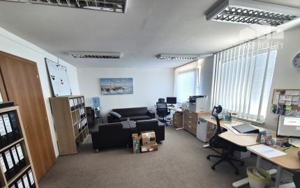 Prenájom kancelárskych priestorov-31m2, Vrbovská Cesta, Piešťany