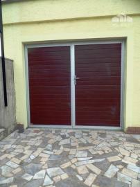Na prenájom administratívna budova 160 m2 s garážou - Nové Mesto nad Váhom