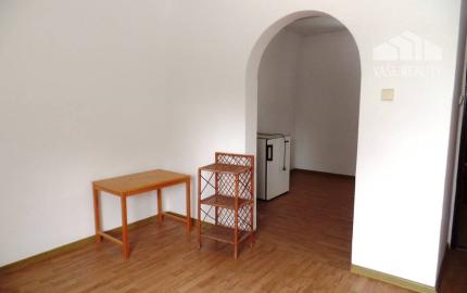 Na prenájom administratívna budova 160 m2 s garážou - Nové Mesto nad Váhom