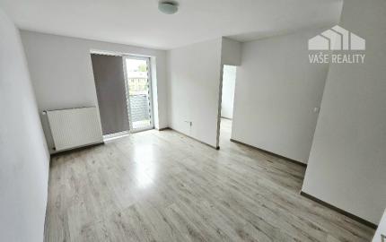 PRENÁJOM 1 IZBOVÝ BYT /34 M2/ SEVER / BALKÓN/ PIVNICA