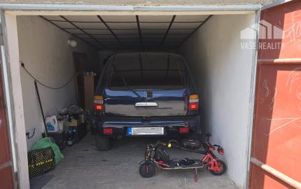 NA PREDAJ MUROVANÁ GARÁŽ 18 m² VO ZVOLENE – ELEKTRINA, VLASTNÝ POZEMOK, VÝBORNÁ LOKALITA