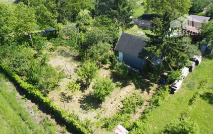 Pozemok s chatkou a nádherným výhľadom v Sokolovciach | 645 m² | elektrina | pokoj a príroda