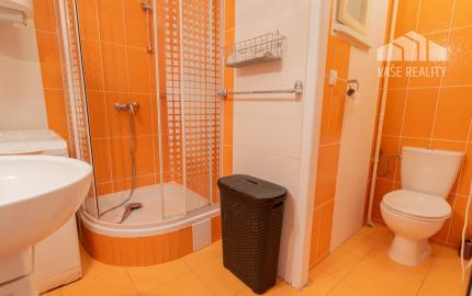 Na prenájom 1 izb. byt 42 m², klimatizovaný, Kúpeľná  ul, BA I – Staré Mesto, od 1.7.2026