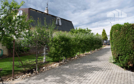 EXKLUZÍVNA PONUKA   Rodinný dom Topoľčany, pozemok 733 m2