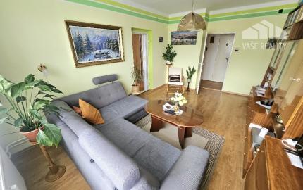 3 izbový byt Bánovce nad Bebravou / CENTRUM/ LOGGIA /PIVNICA