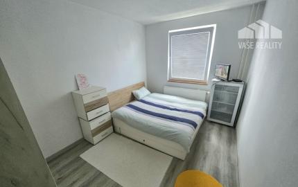 1 izbový byt Bánovce nad Bebravou /DUBNIČKA/LOGGIA/ PIVNICA