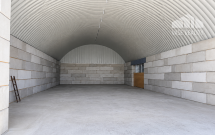 Na prenájom SKLAD v Ilave, novostavba + pozemok 600 m2