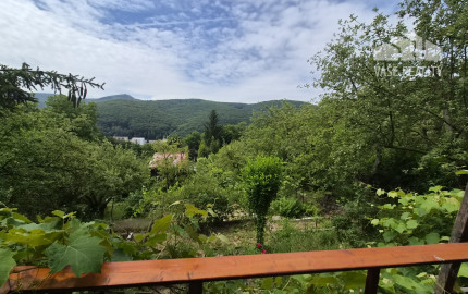2 chatky, pozemok 563m2 Trenčianske Teplice